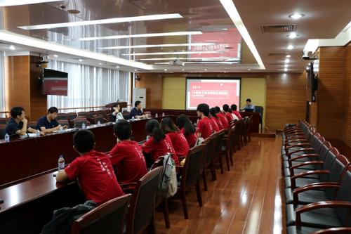 clip_image002 clip_image002